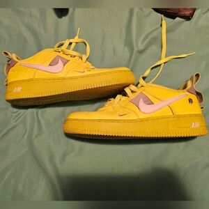 Nike Kids Yellow Sneakers